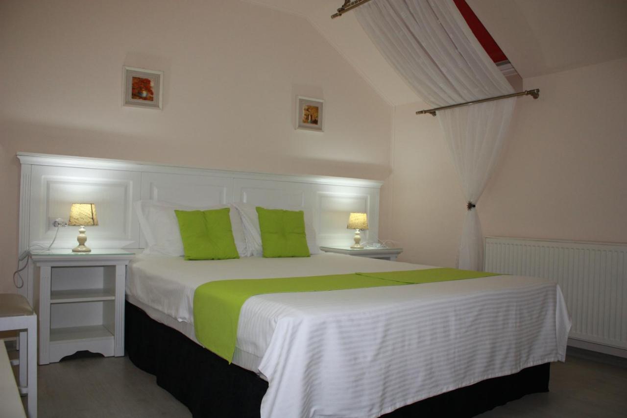 Hotel Silva House Deva Exterior foto