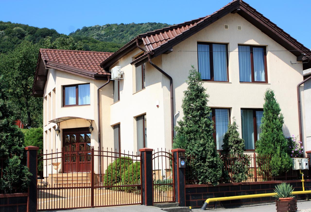 Hotel Silva House Deva Exterior foto